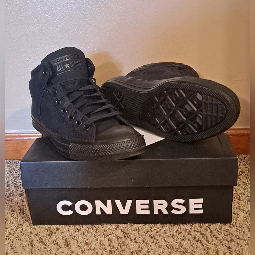 Converse Chuck Taylor All Star High Street Sneakers Women 9.5 Men 7.5 - Picture 2 of 8
